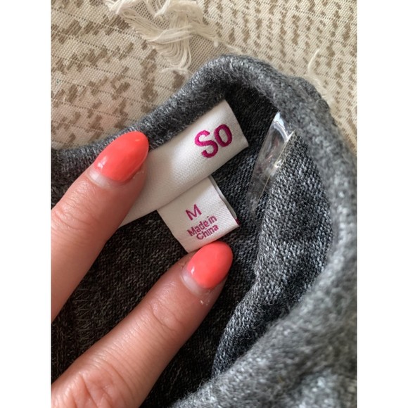 Gray Ribbed Cross Back So Sweater - Picture 3 of 4